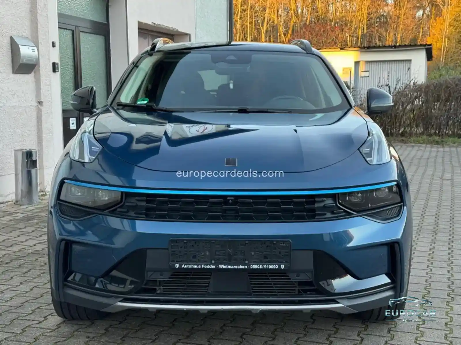 Lynk&Co 01