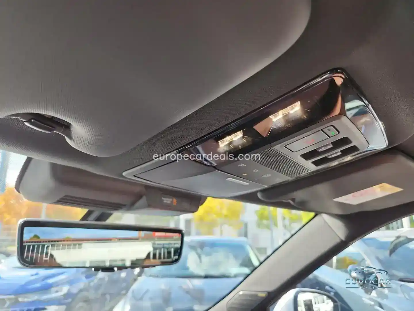 Mitsubishi Plug-in Hybrid Outlander