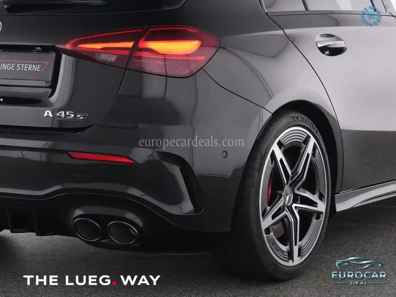 Mercedes-Benz A 45 AMG
