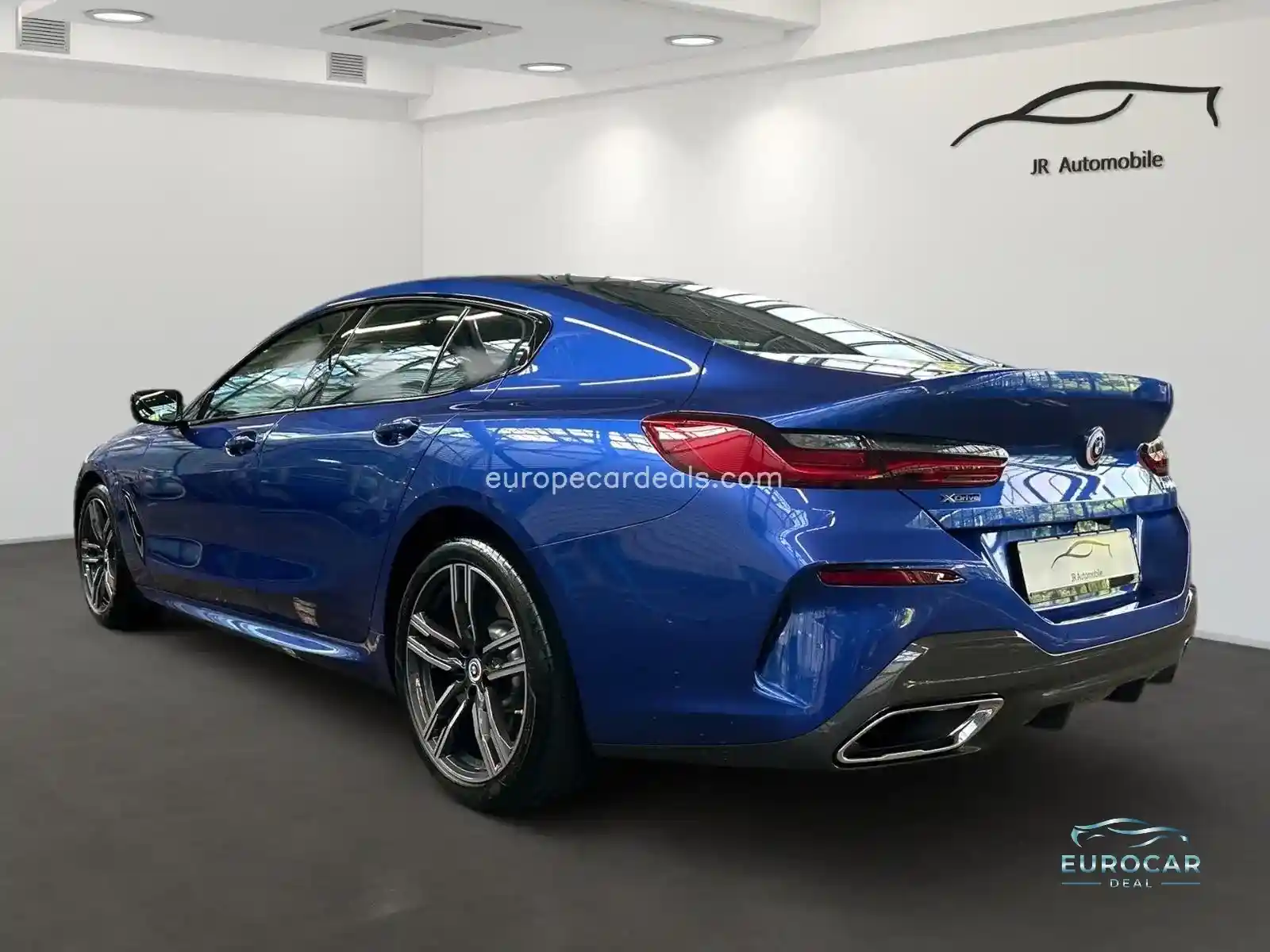 BMW 840