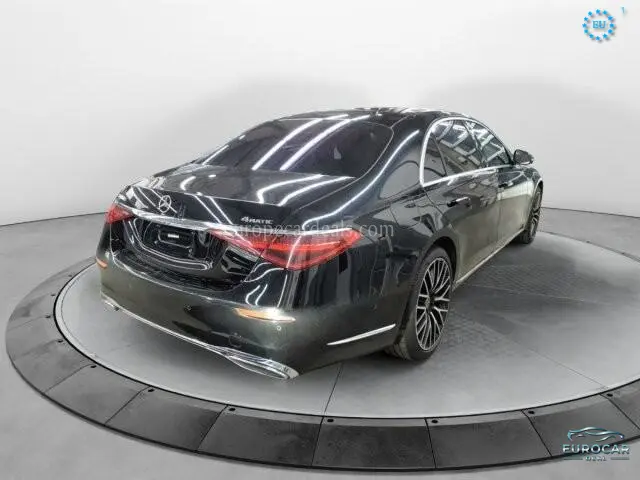 Mercedes-Benz S 400