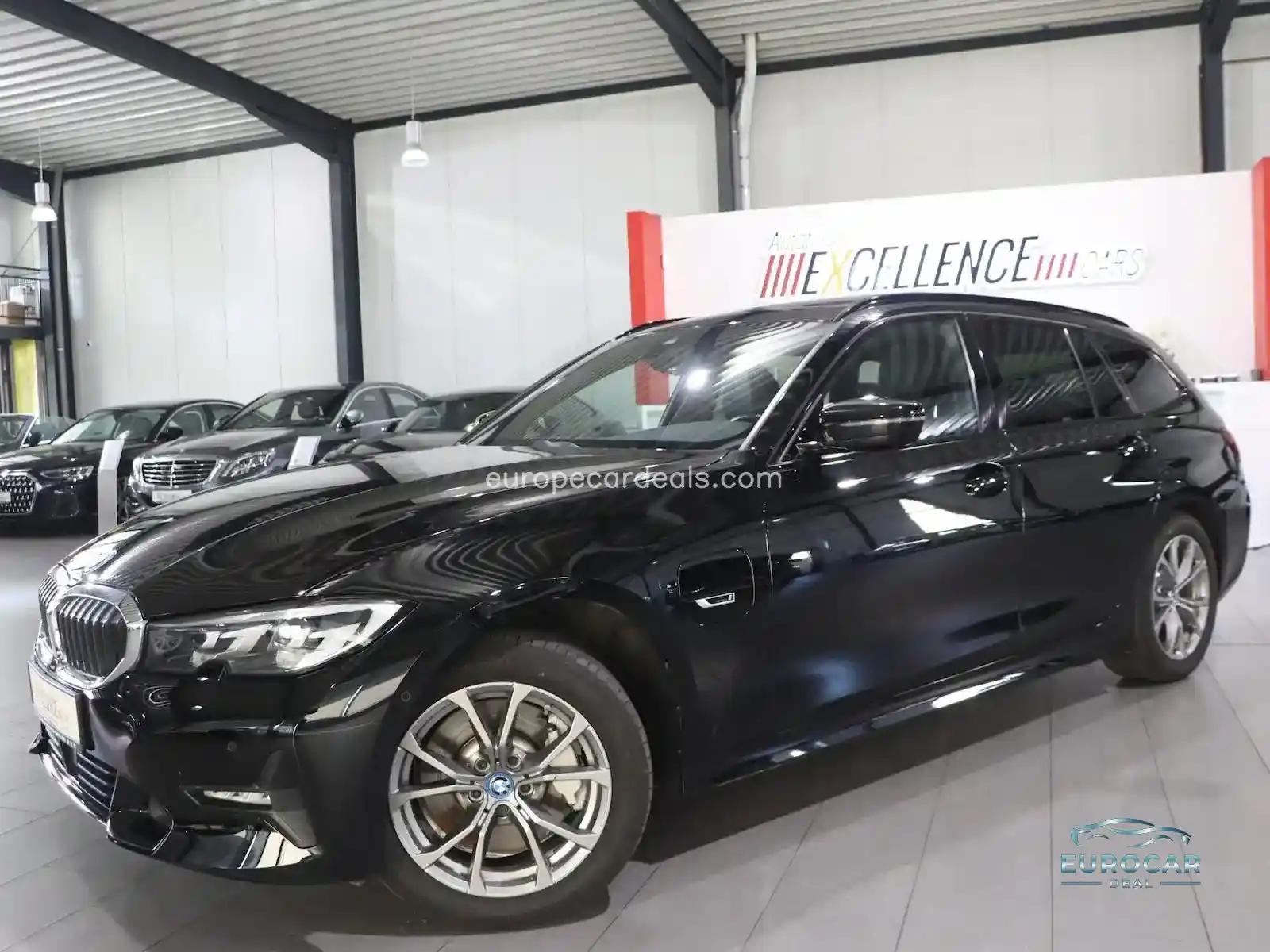 BMW 330