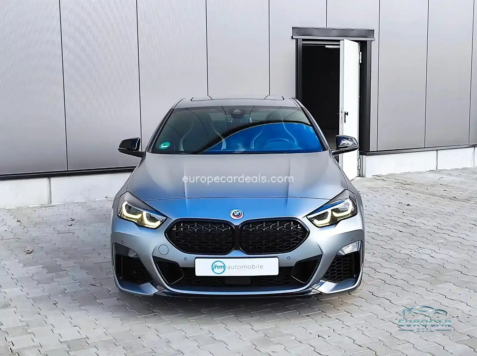 BMW M235