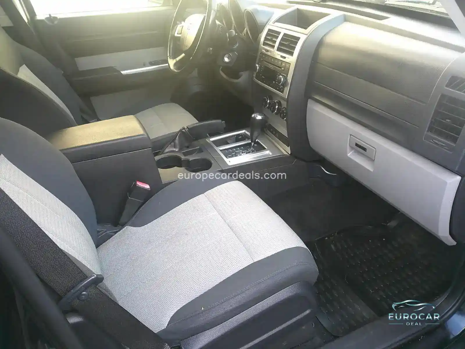 Dodge Nitro
