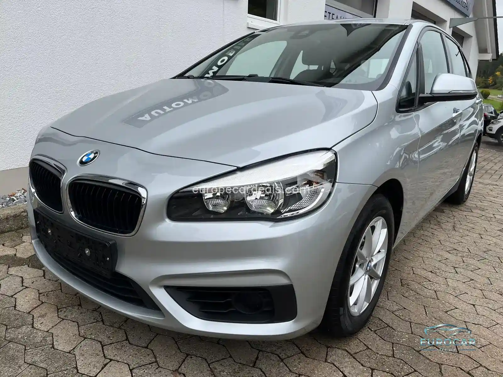 BMW 218