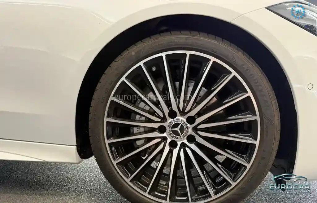 Mercedes-Benz C 220