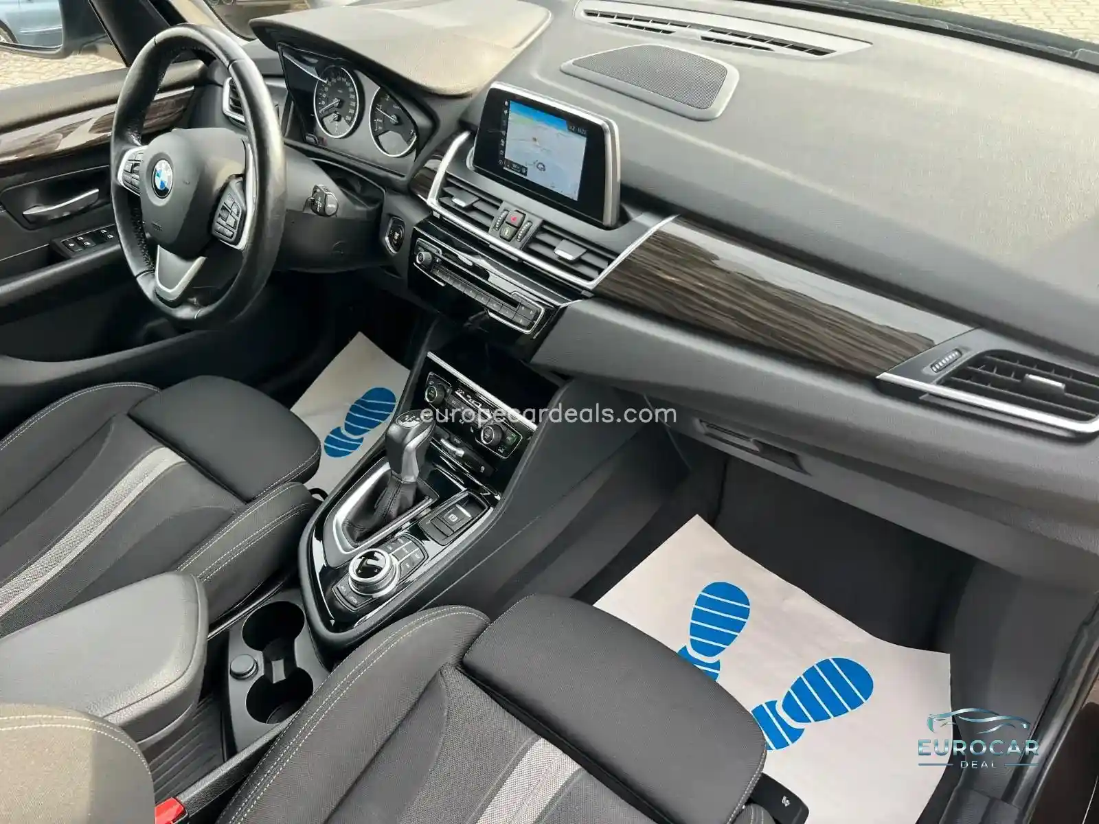 BMW 220