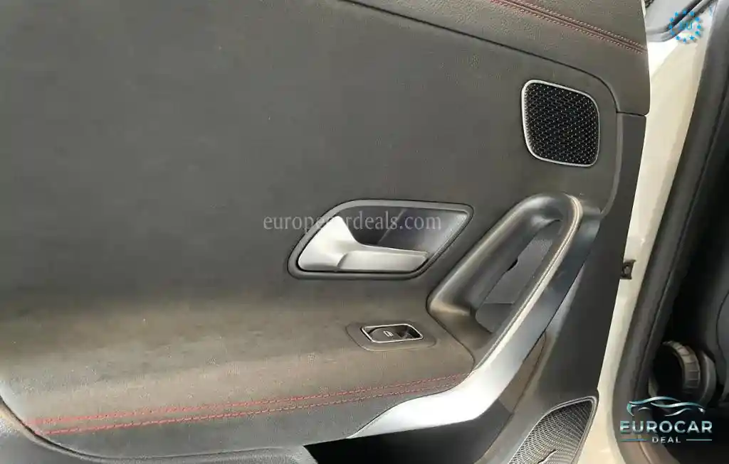 Mercedes-Benz CLA 220