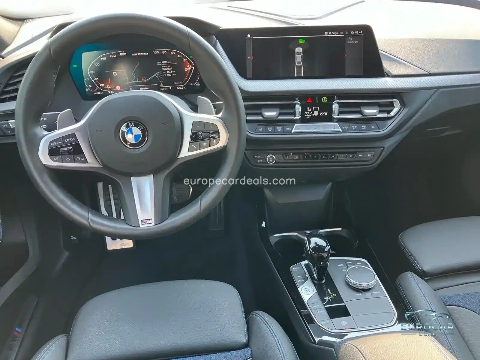 BMW M235