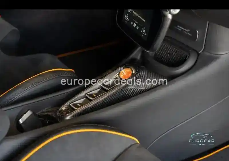 McLaren Artura