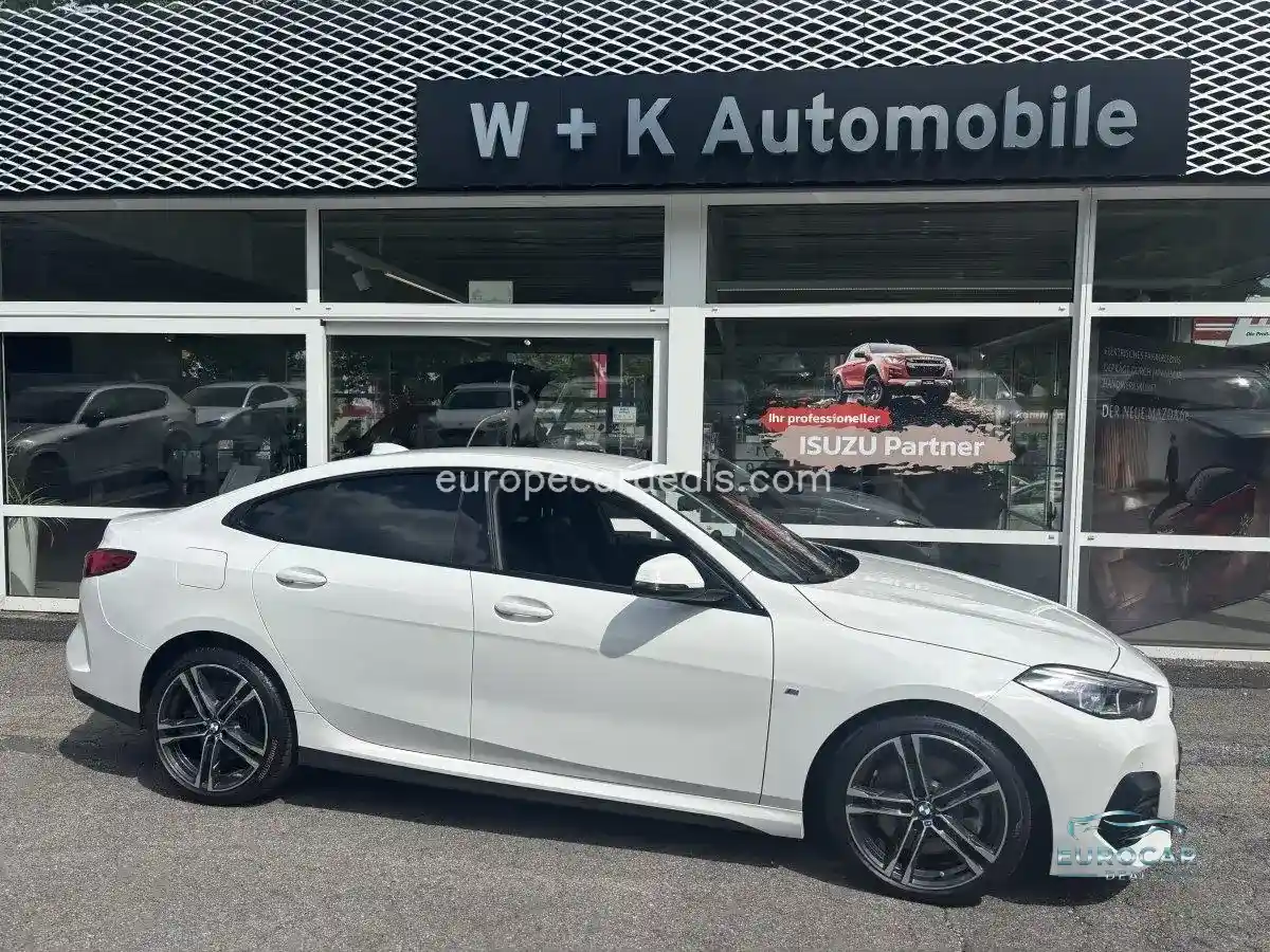 BMW 220