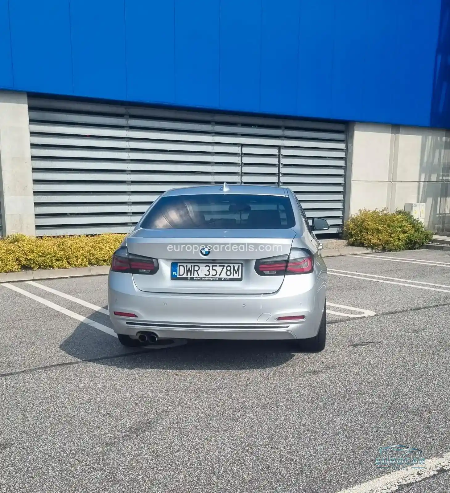 BMW 330