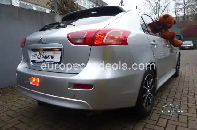 Mitsubishi Lancer