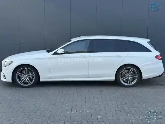 Mercedes-Benz E 400