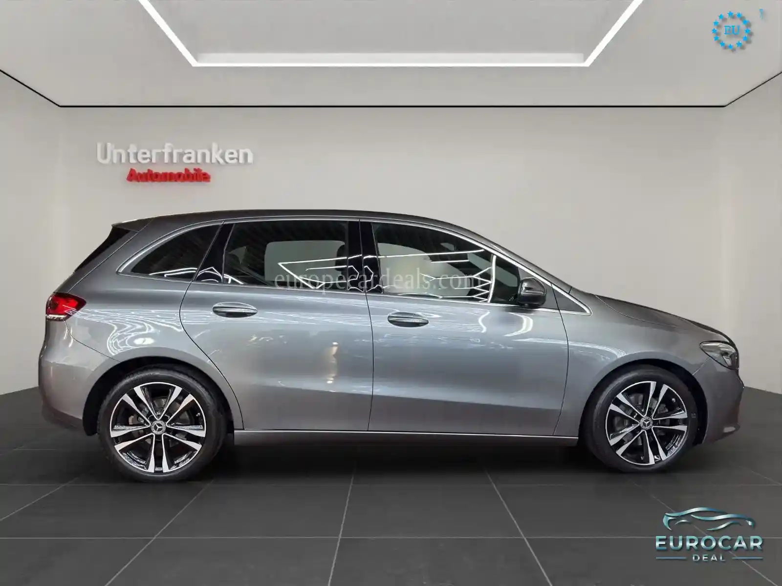 Mercedes-Benz B 200