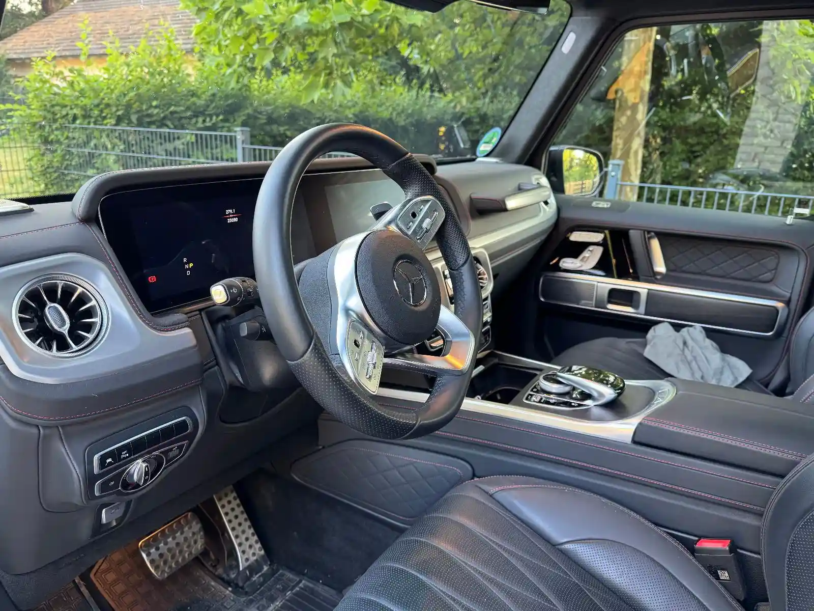 Mercedes-Benz G 500