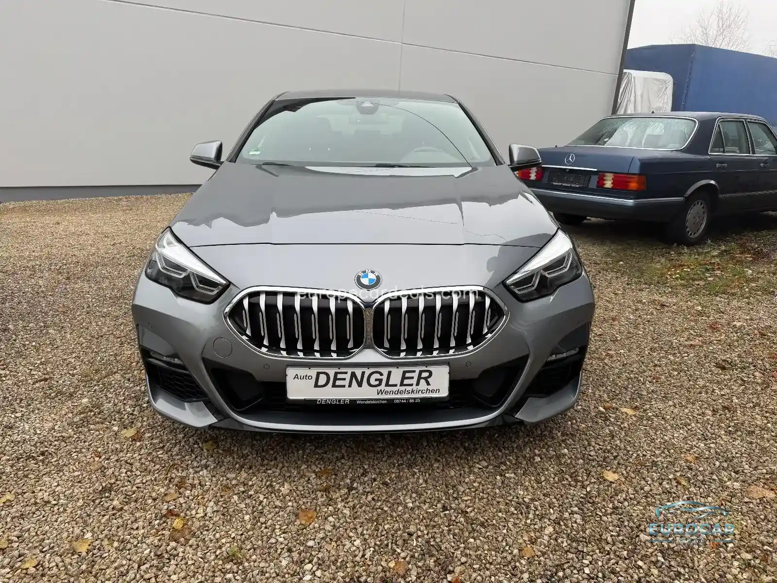 BMW 220
