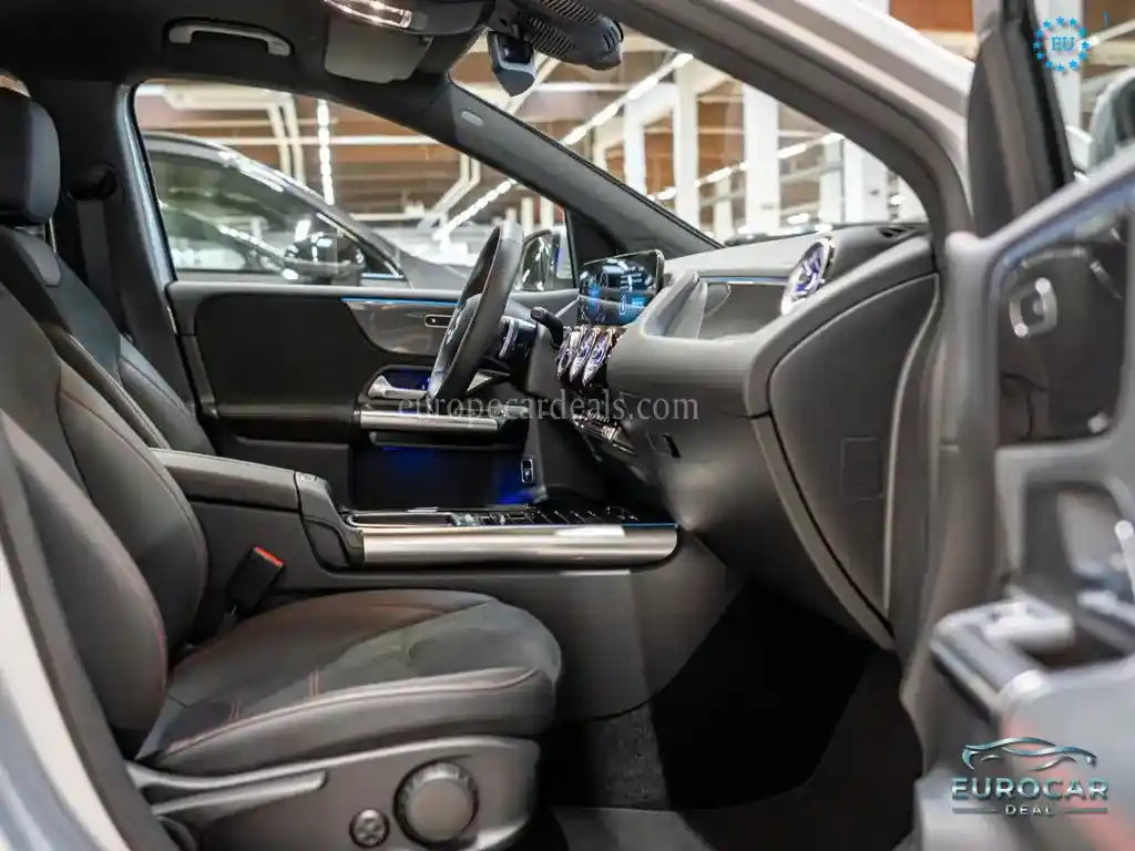 Mercedes-Benz B 220