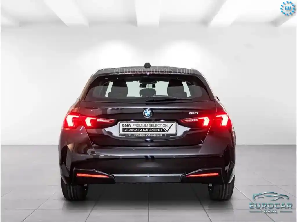 BMW 120