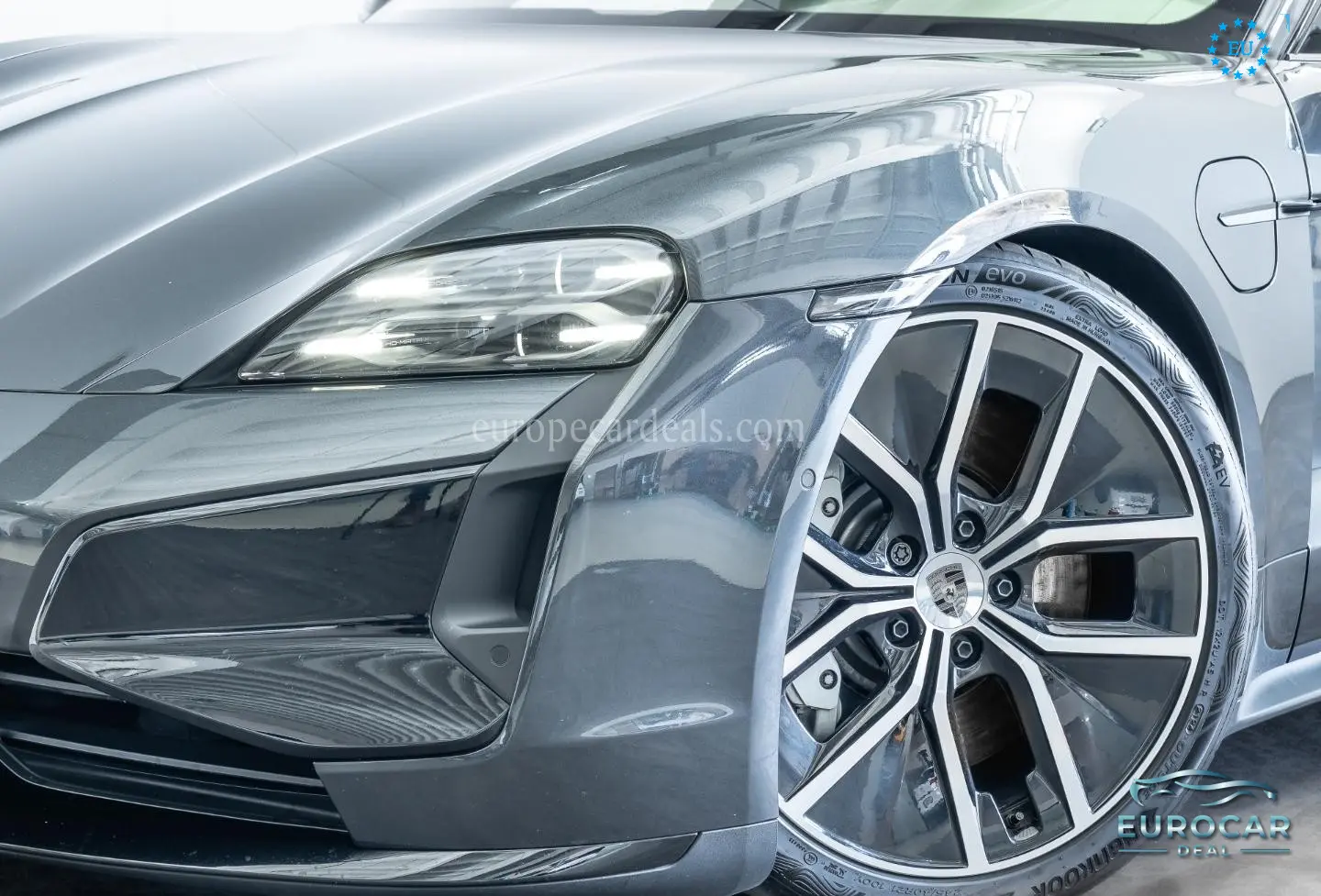 Porsche Taycan