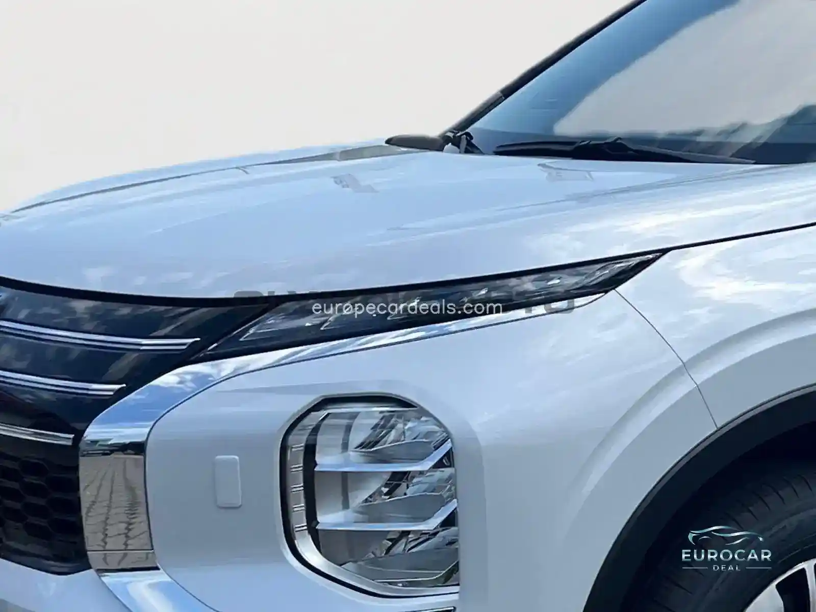 Mitsubishi Plug-in Hybrid Outlander