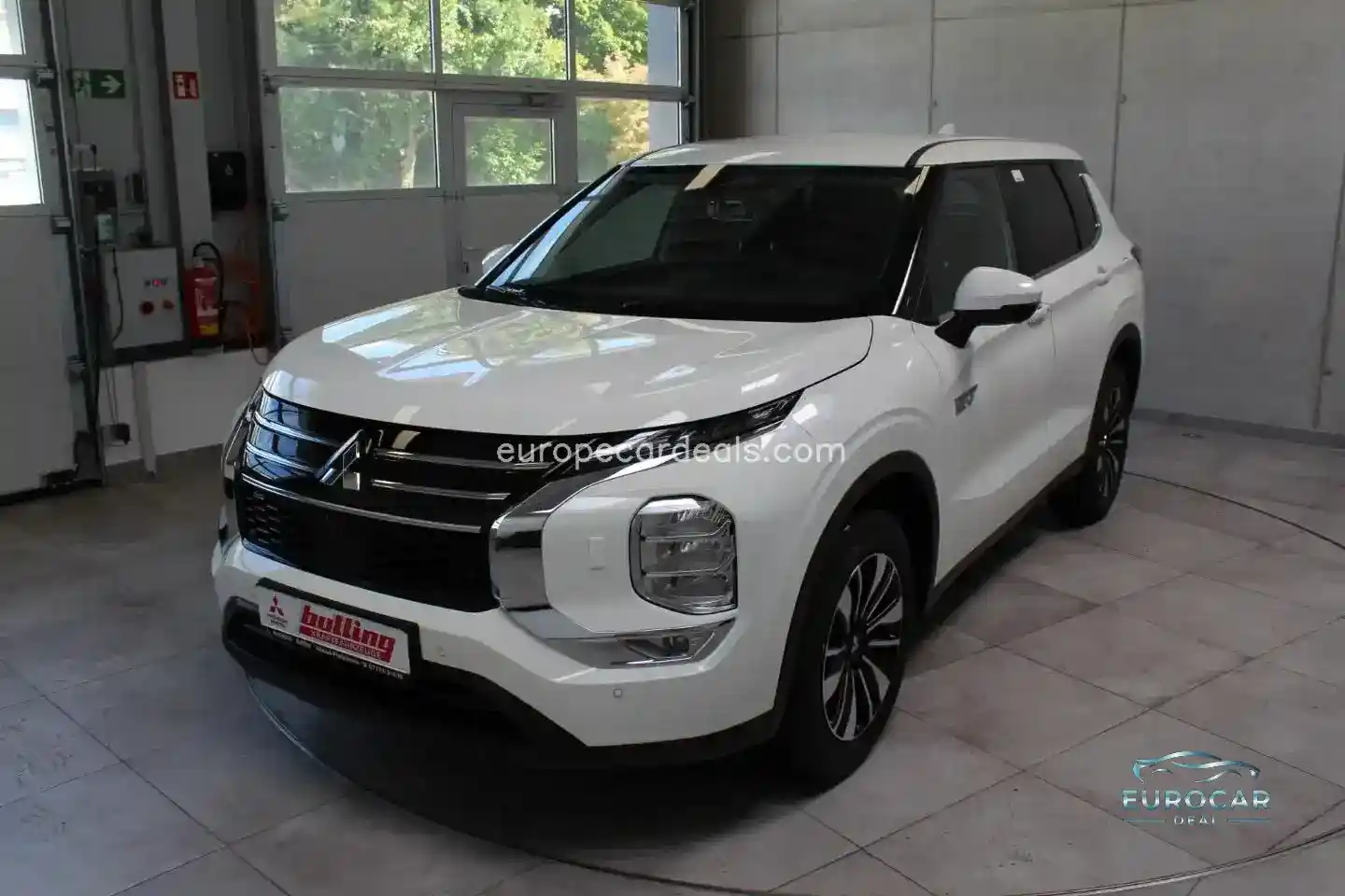 Mitsubishi Plug-in Hybrid Outlander