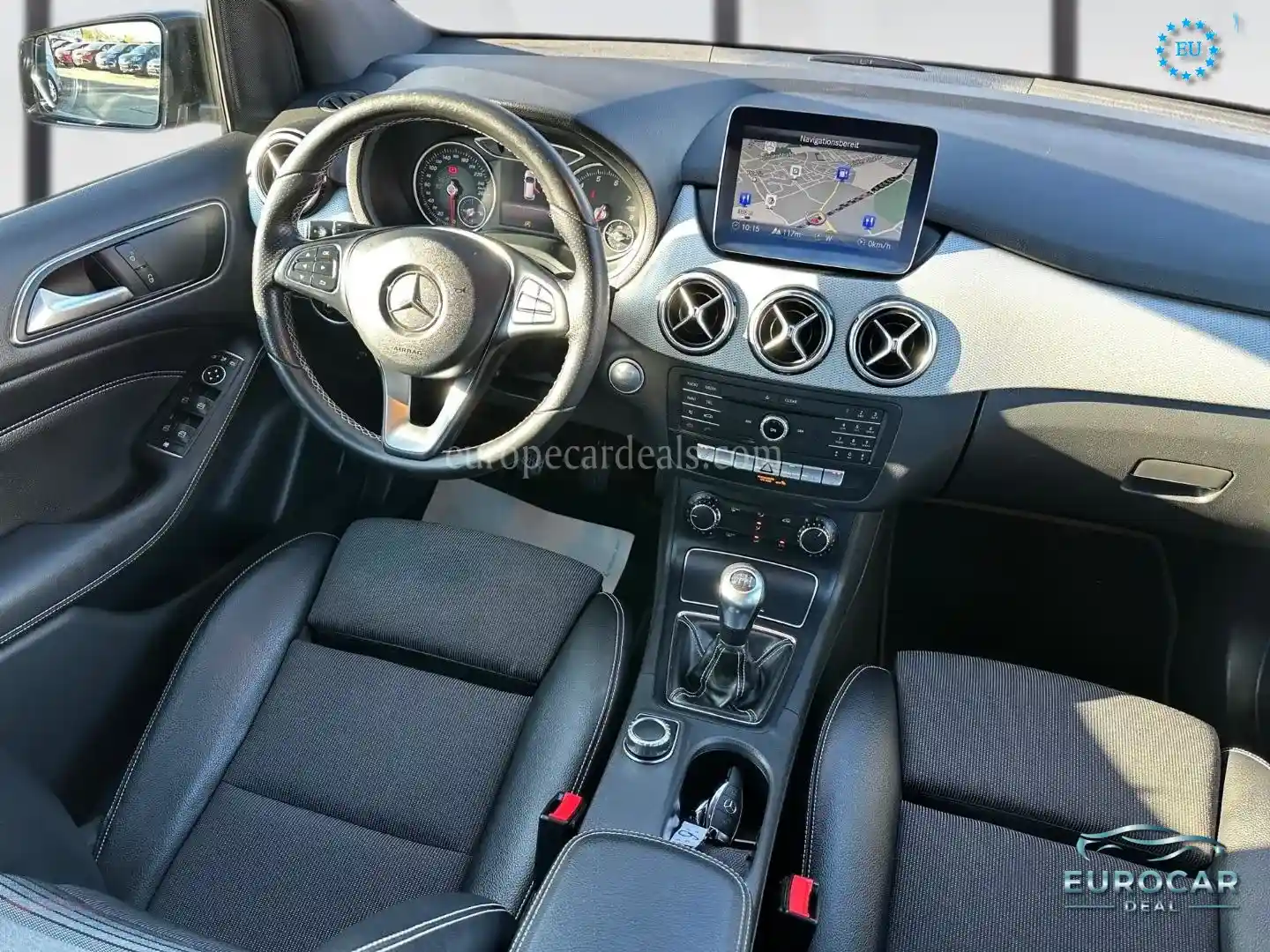 Mercedes-Benz B 180