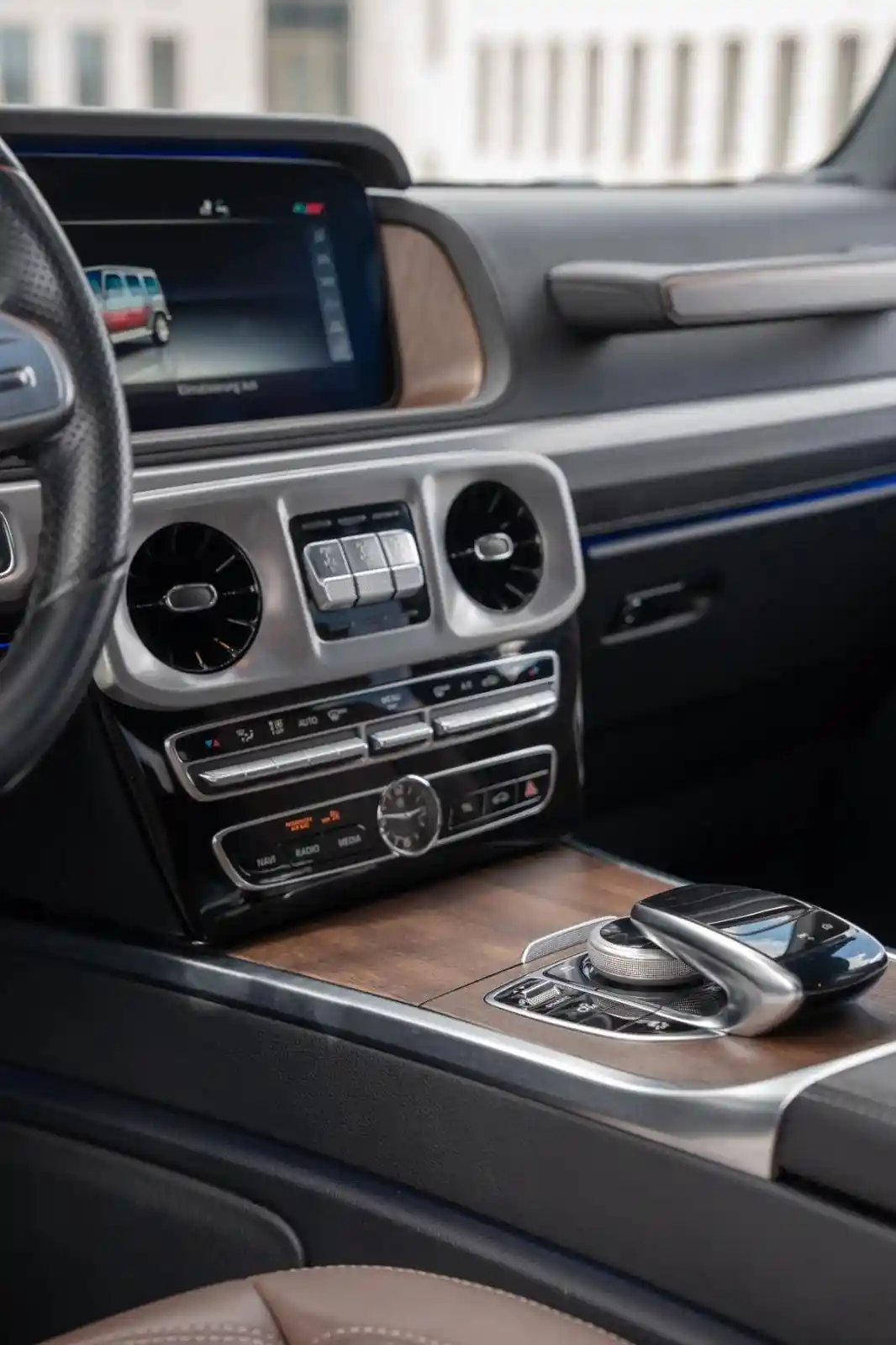 Mercedes-Benz G 500