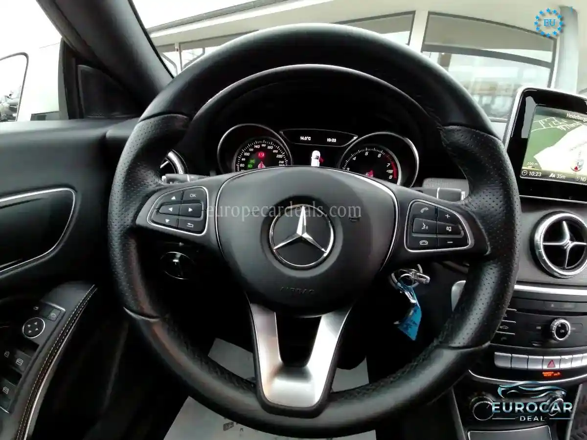 Mercedes-Benz CLA 180 Shooting Brake