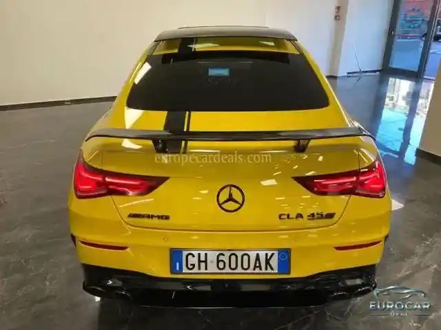 Mercedes-Benz CLA 45 AMG