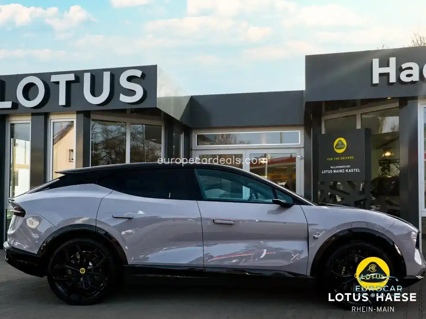 Lotus Eletre
