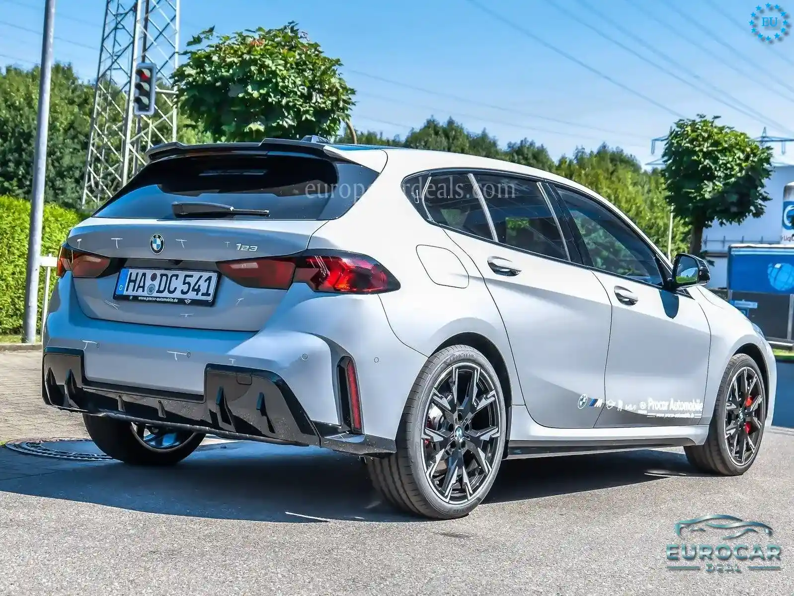 BMW 123