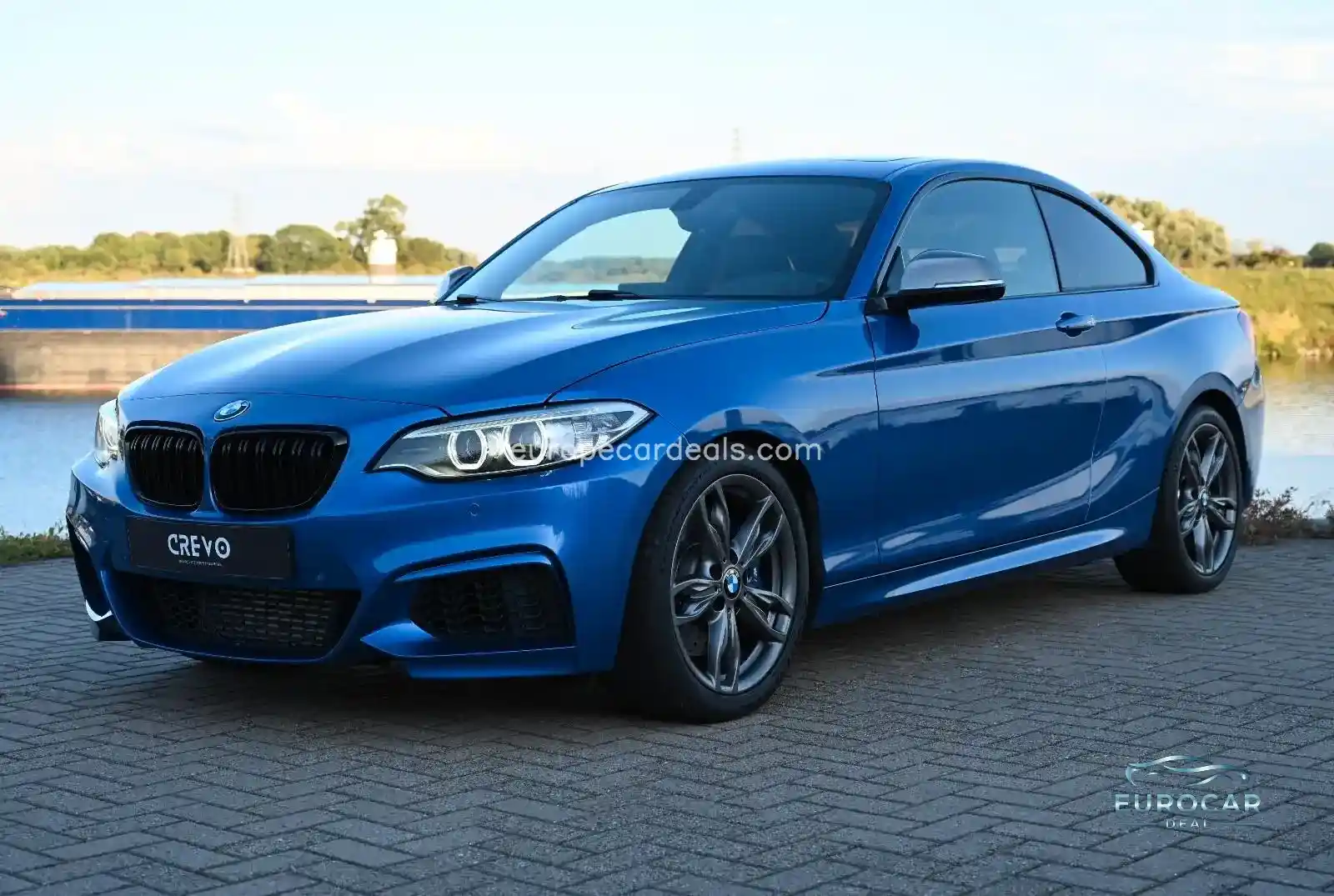 BMW M235