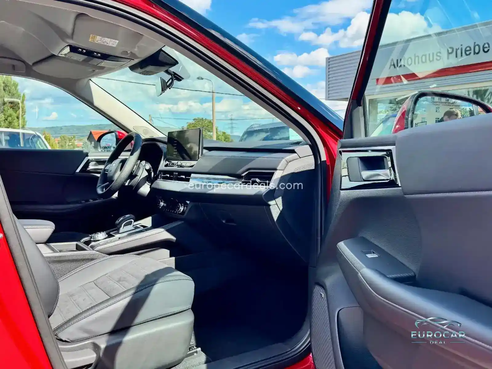 Mitsubishi Plug-in Hybrid Outlander
