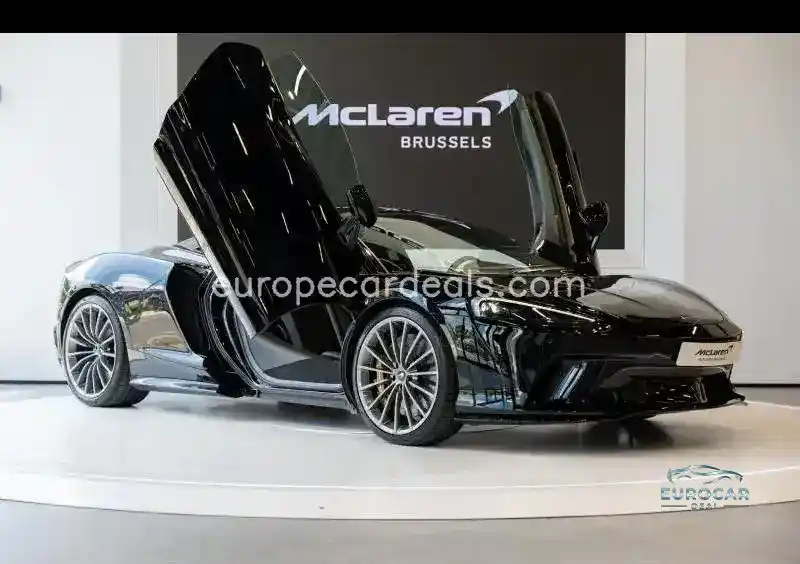 McLaren GT