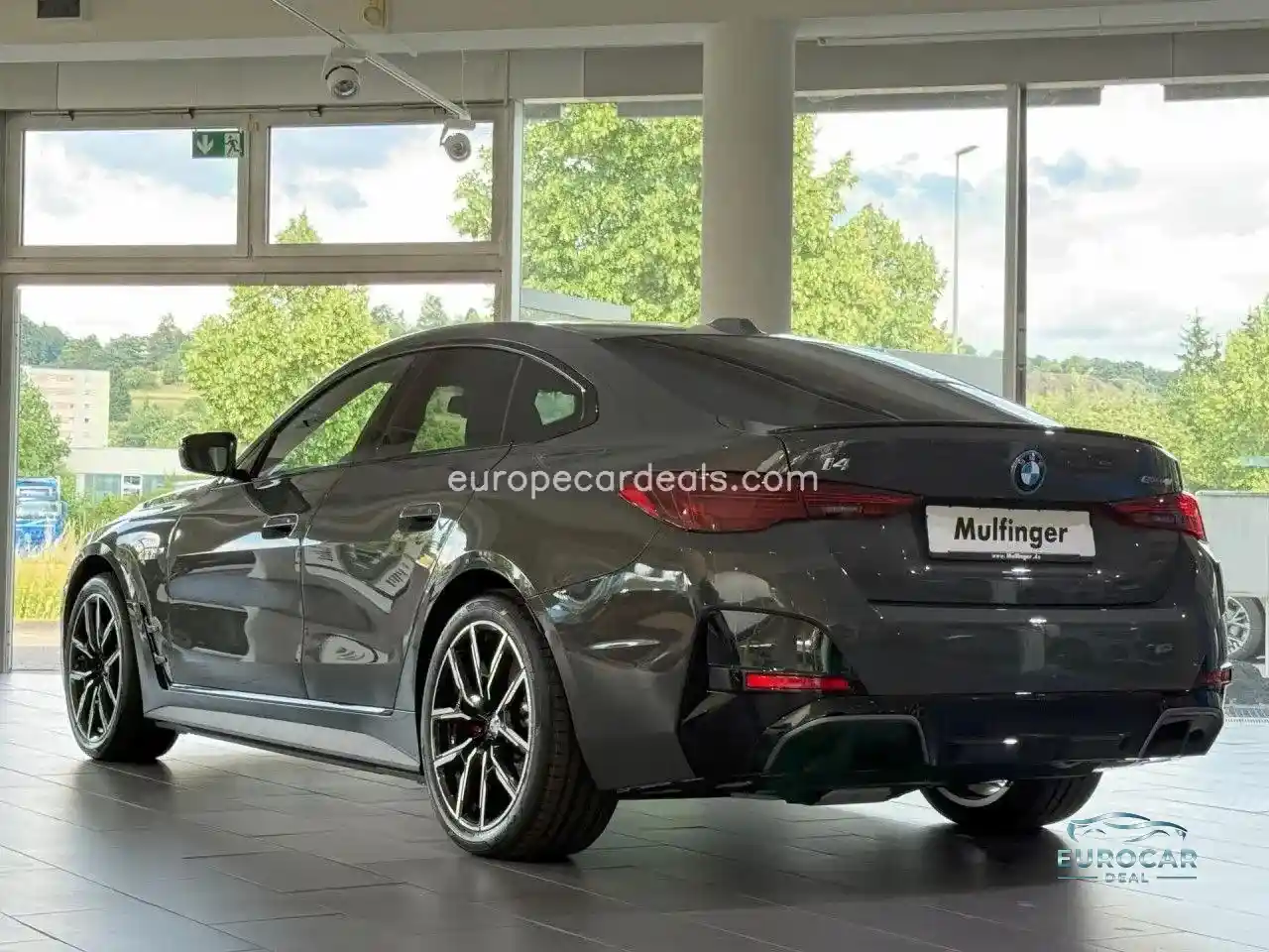 BMW i4