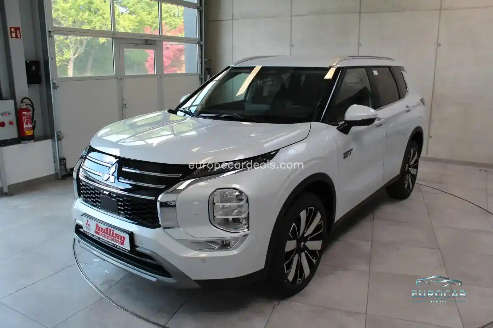 Mitsubishi Plug-in Hybrid Outlander