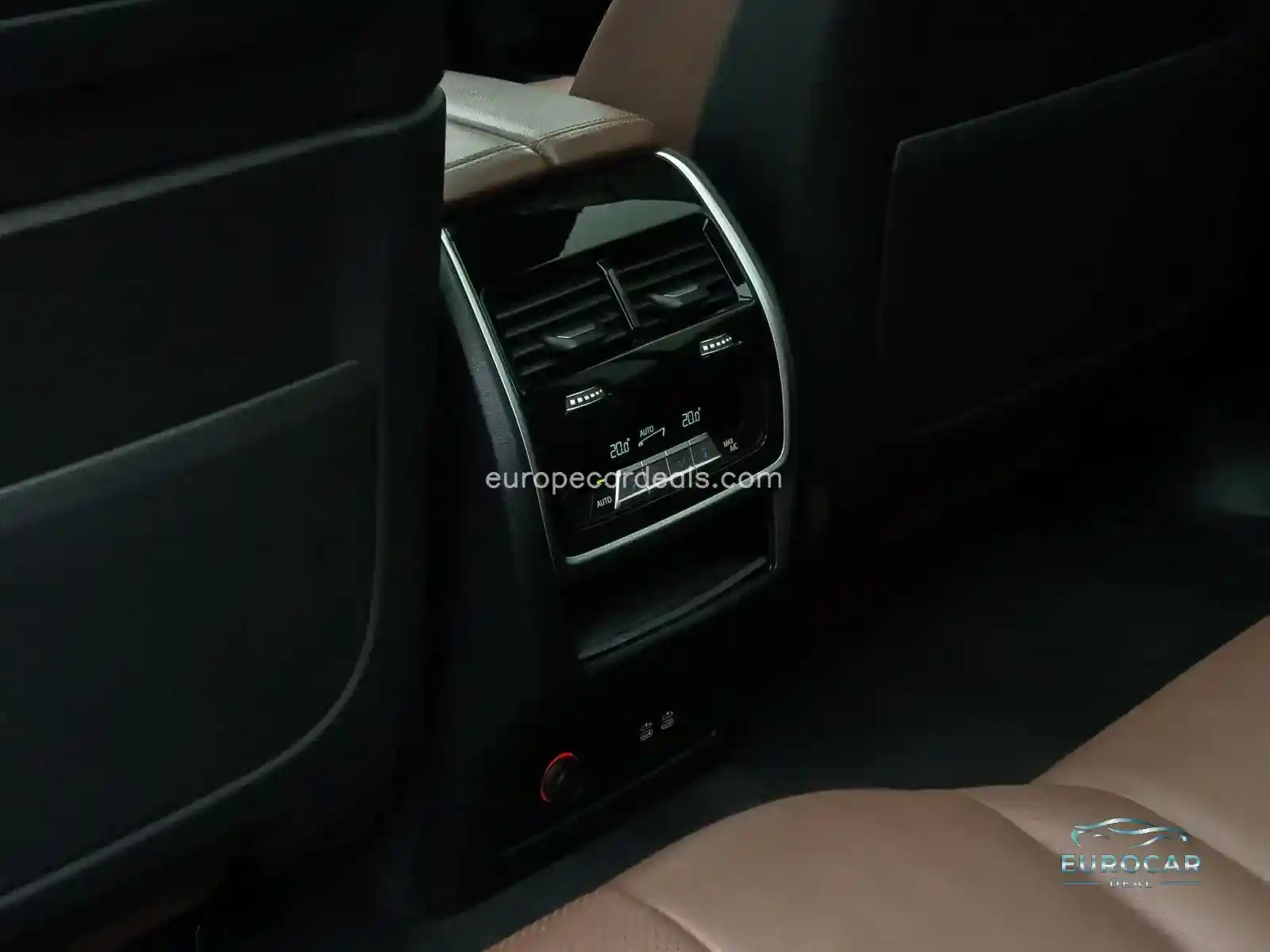 BMW X7 M50