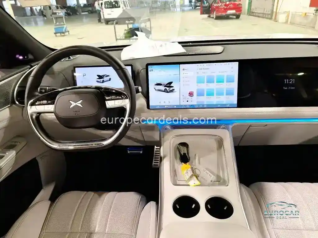 XPENG G9