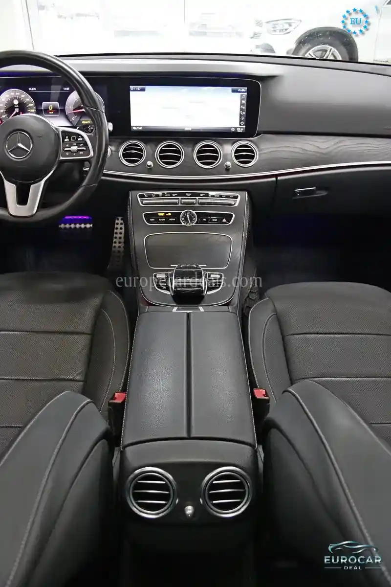 Mercedes-Benz E 400