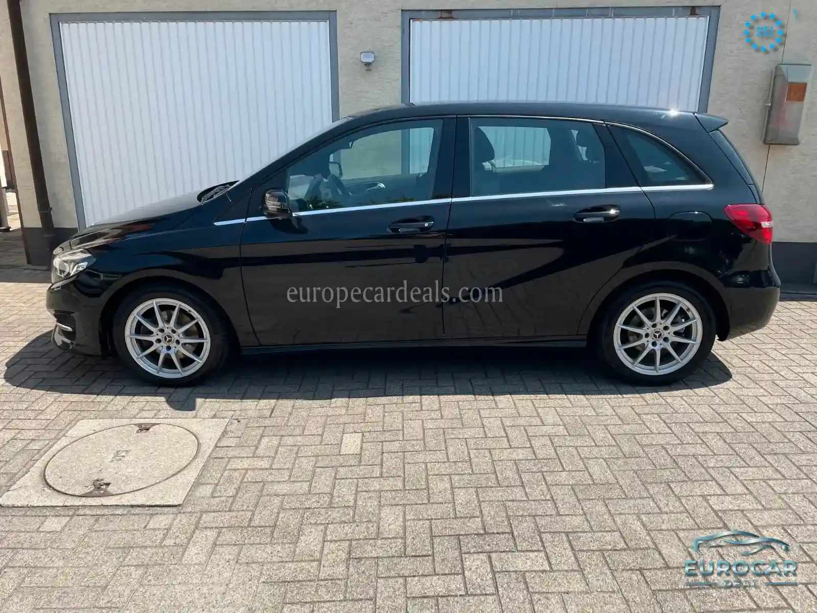 Mercedes-Benz B 180