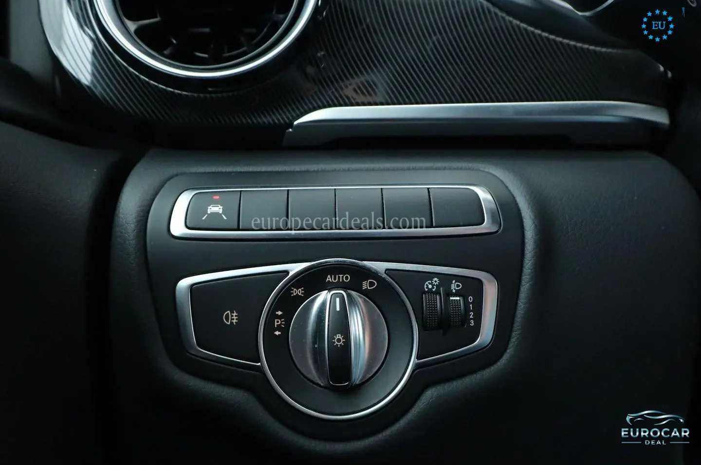 Mercedes-Benz V 220