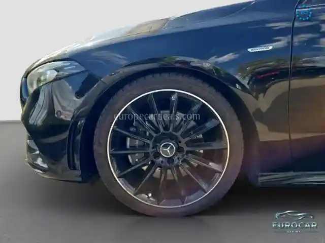 Mercedes-Benz A 220