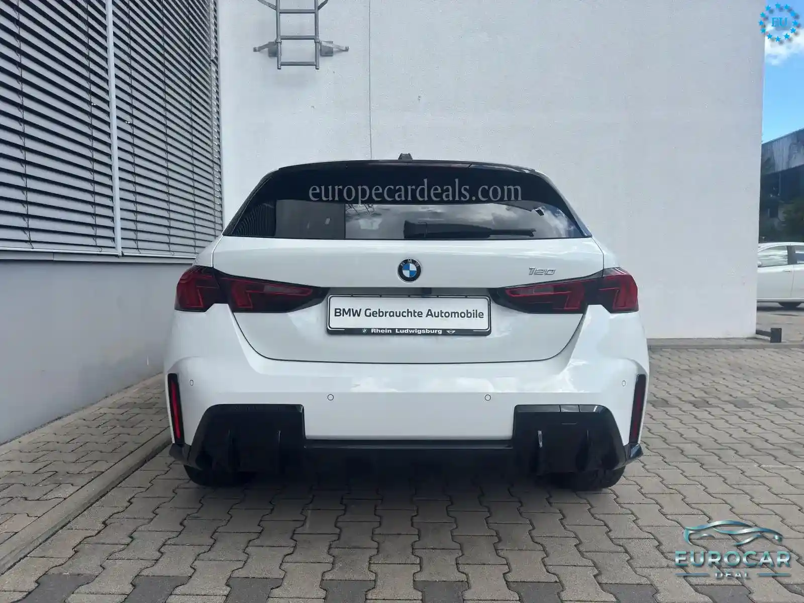 BMW 120