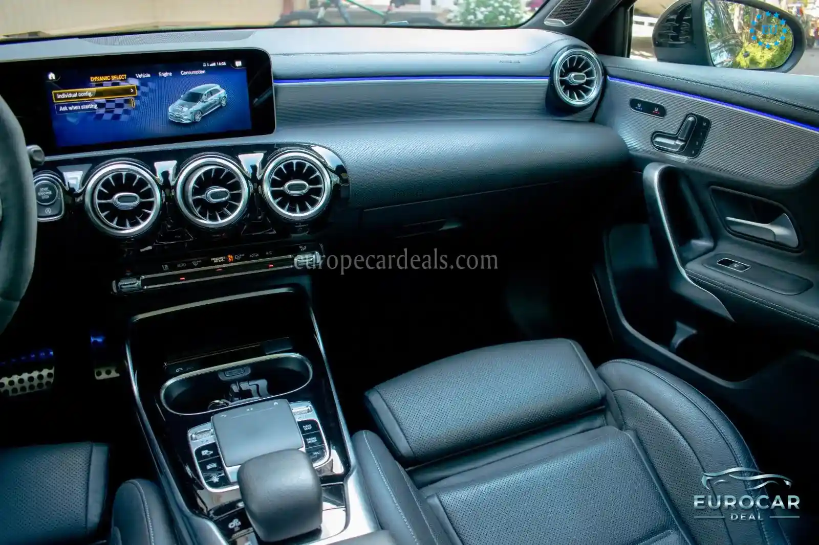 Mercedes-Benz A 35 AMG