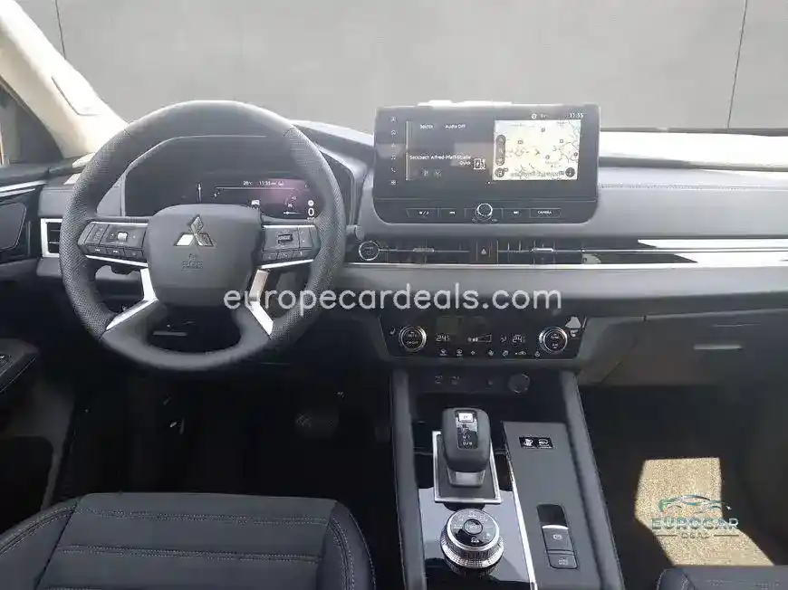 Mitsubishi Plug-in Hybrid Outlander