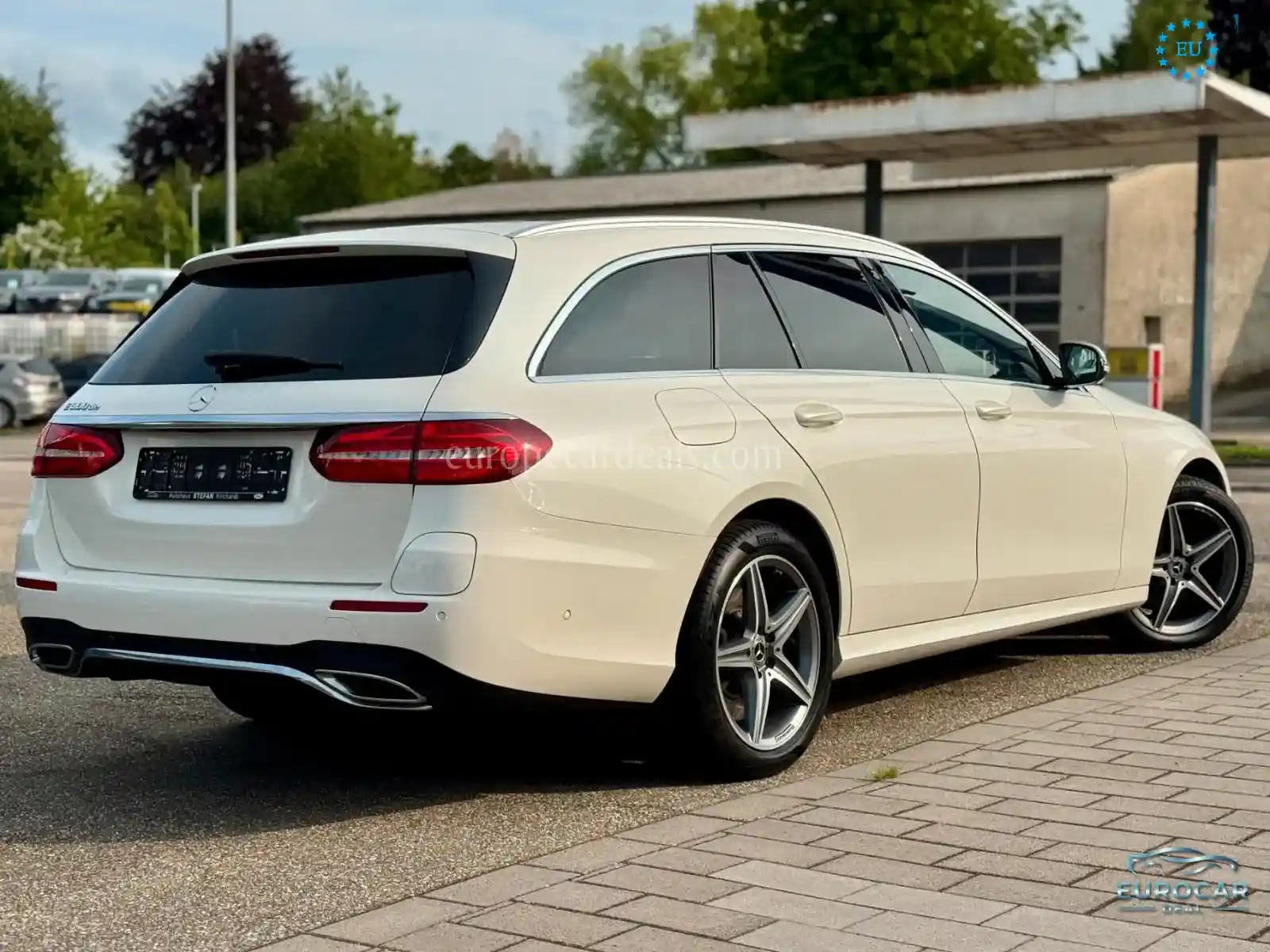 Mercedes-Benz E 300
