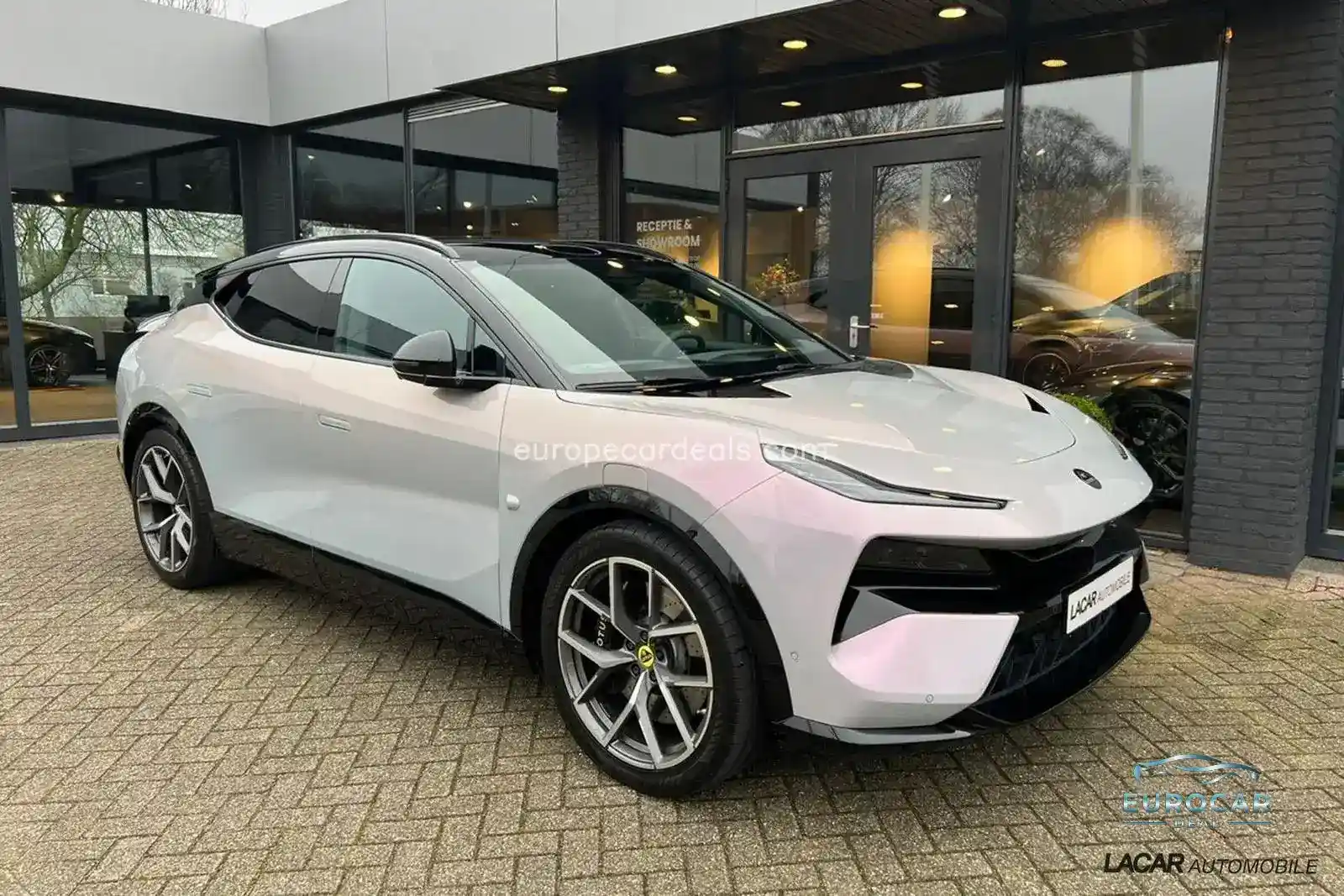 Lotus Eletre
