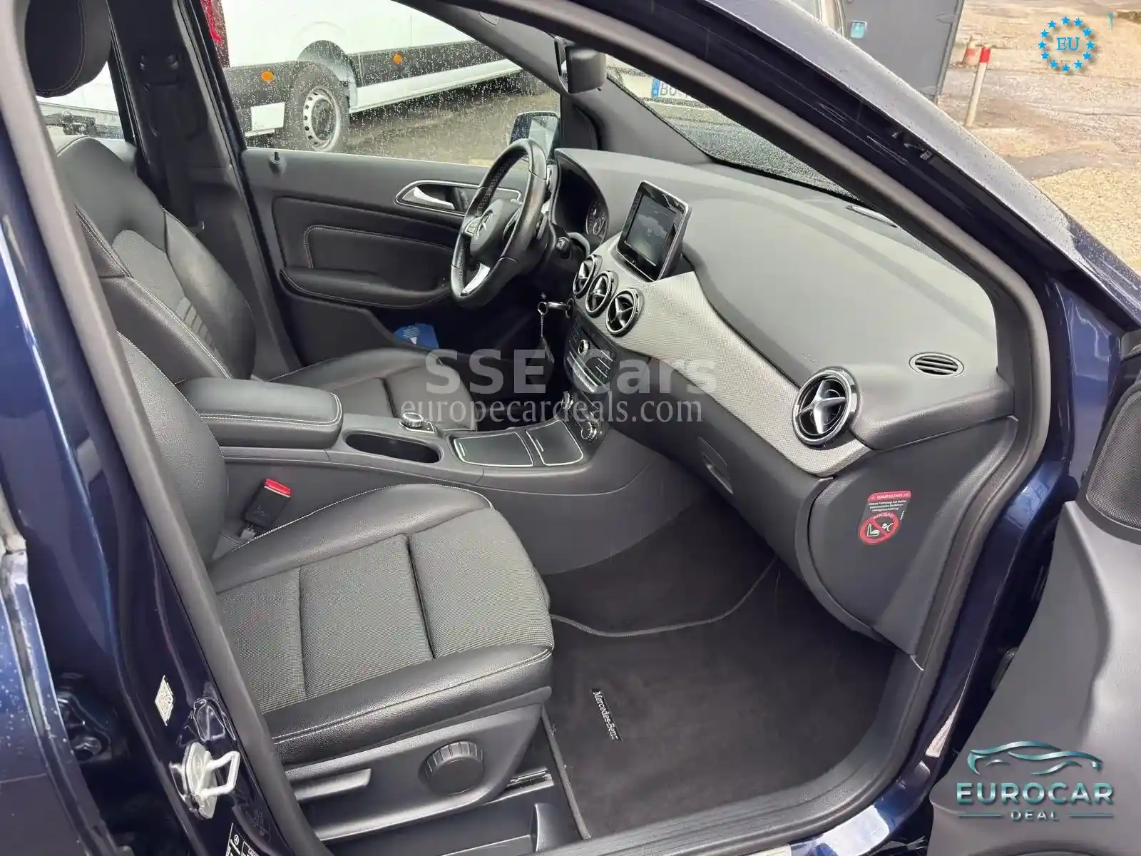 Mercedes-Benz B 200