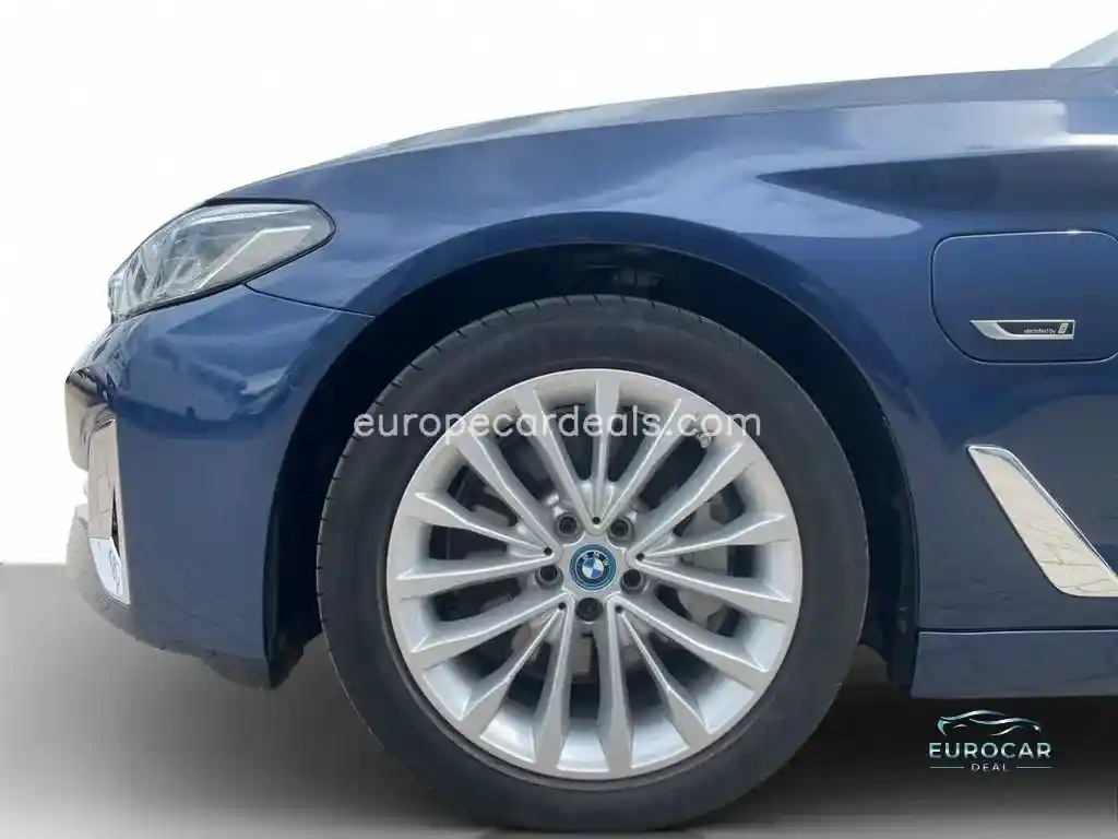 BMW 530